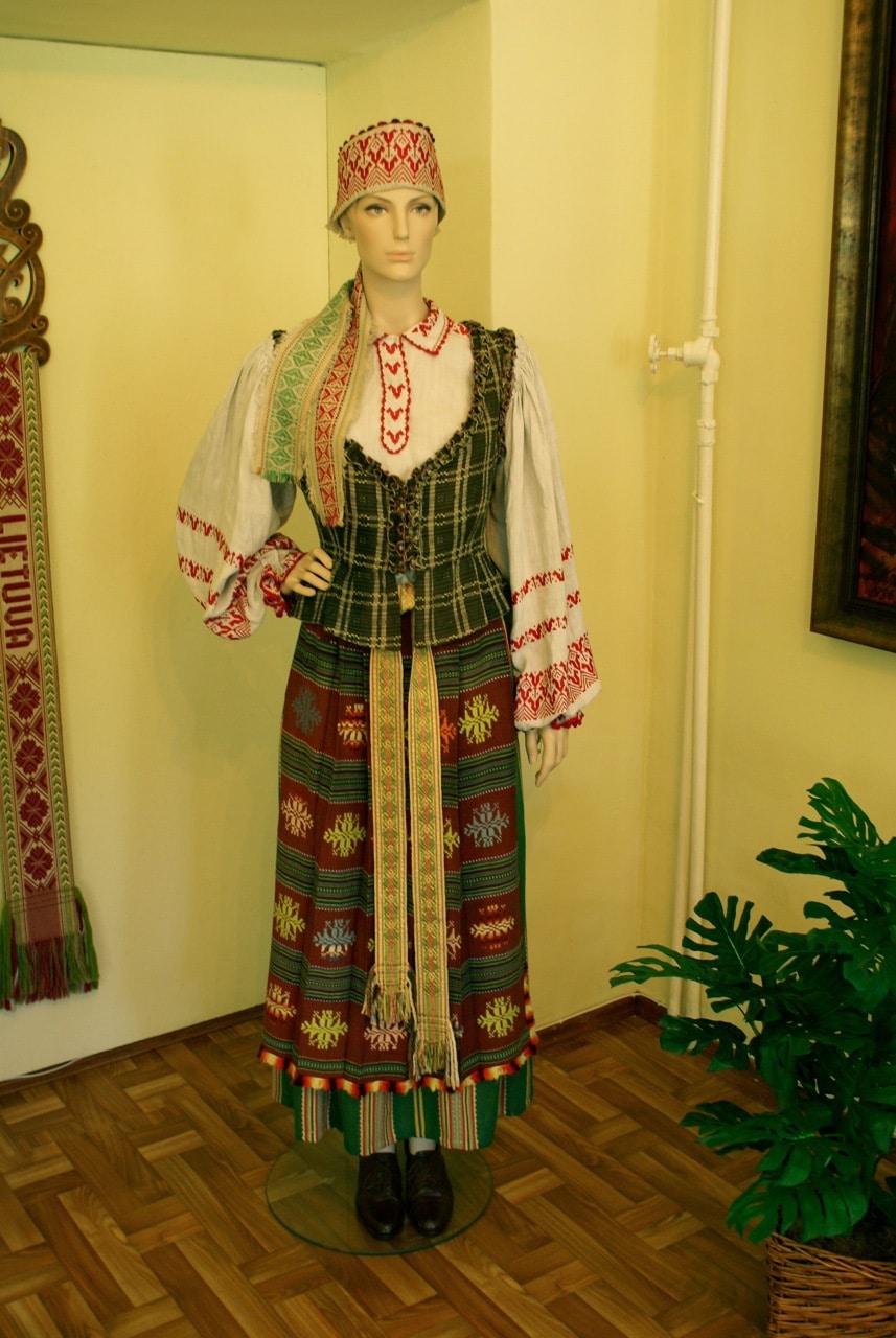 Suvalkija national costume in Vilkaviškis musuem