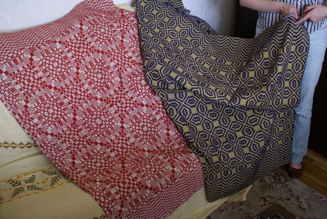 SONY DSC lithuanian hand-woven fabrics