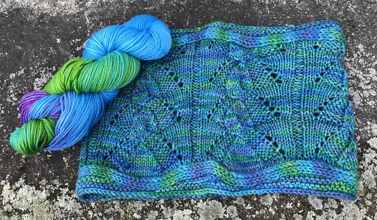 Bindweed Cable Cowl Pattern - Image 6