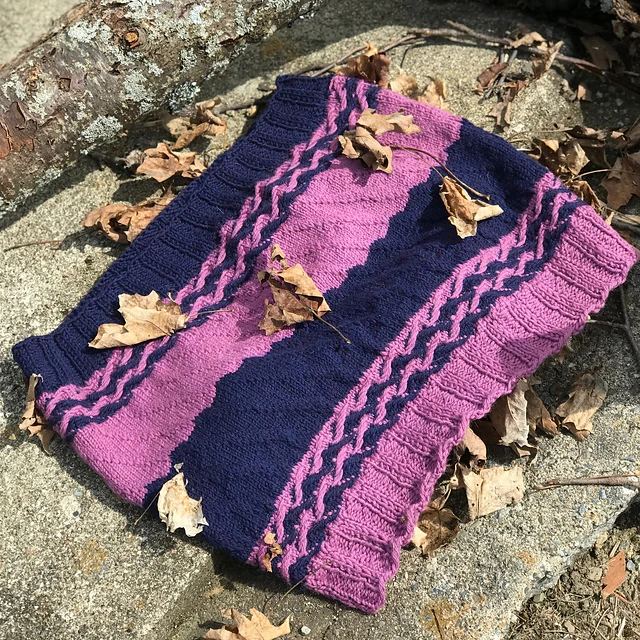 mrs. rabbit's muffatees hood & mitts pattern