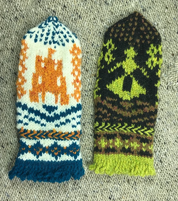 Ladies in the Castle Mittens Pattern