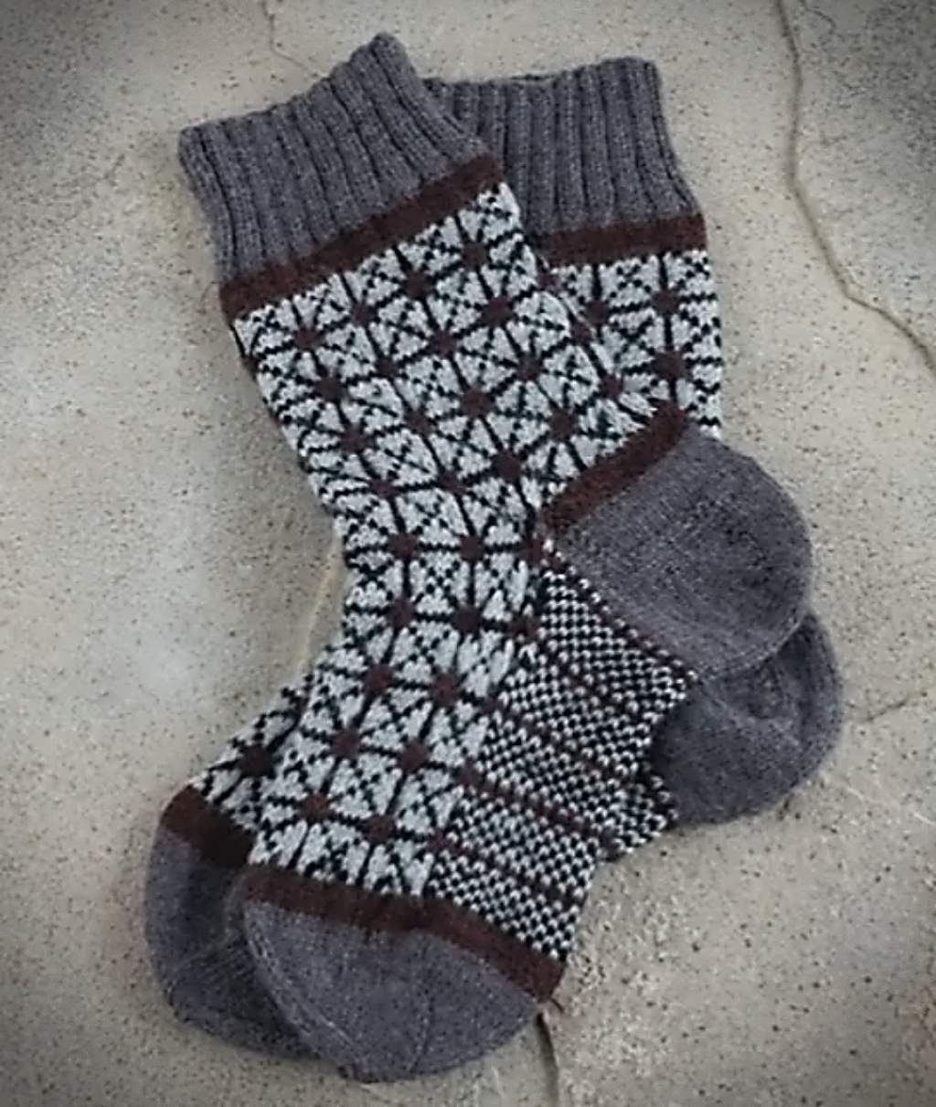 Compass Rose Socks Pattern