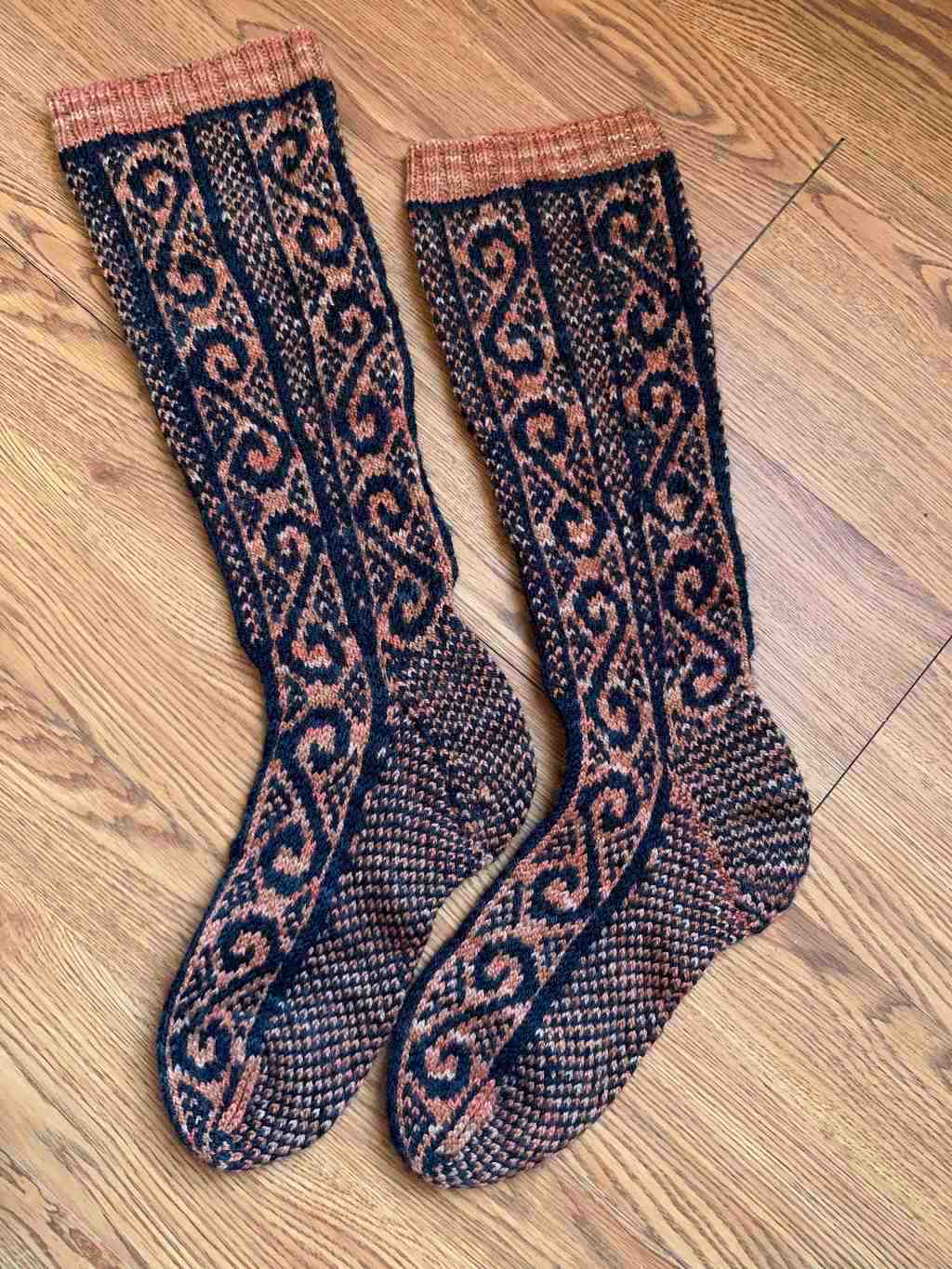 Lithuanian Knitted Knee Socks - 5363