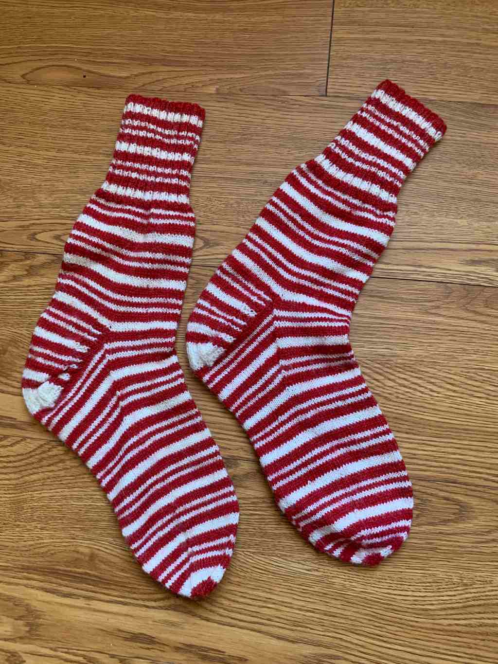 Lithuanian Knitted Socks - 5365