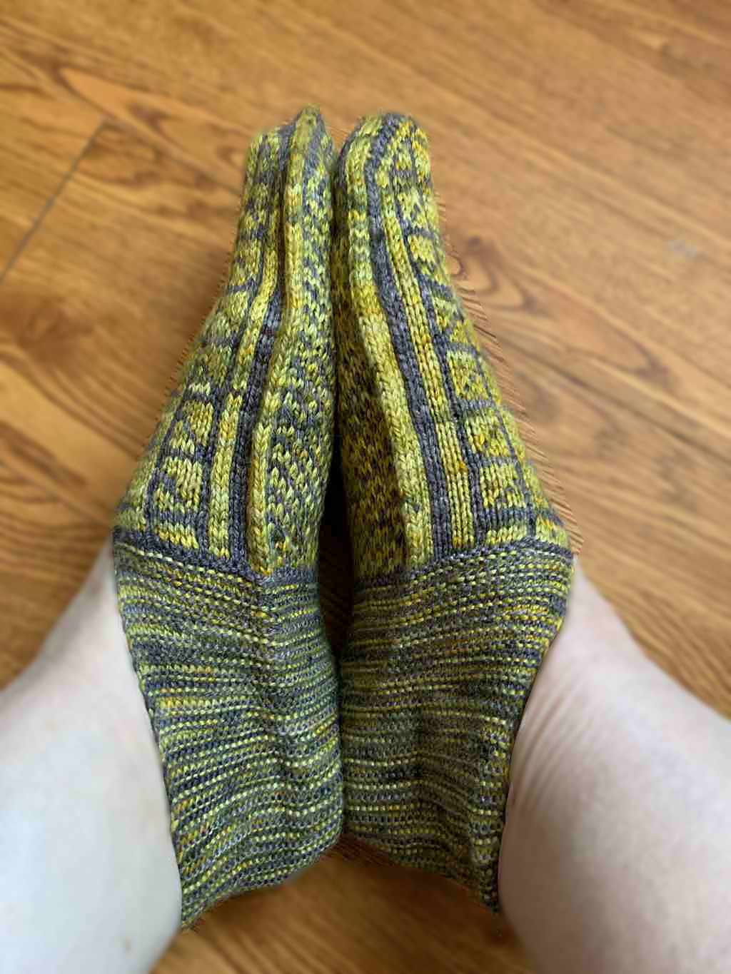 Iranian Knitted Slippers - 5399