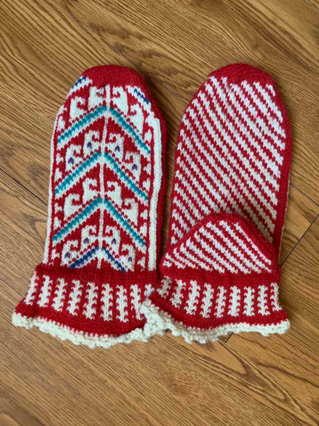 Bosnian Knitted Slippers - 5408